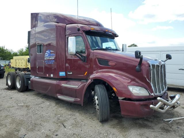  Salvage Peterbilt 579