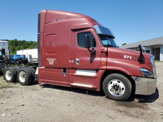  Salvage Freightliner Cascadia 1