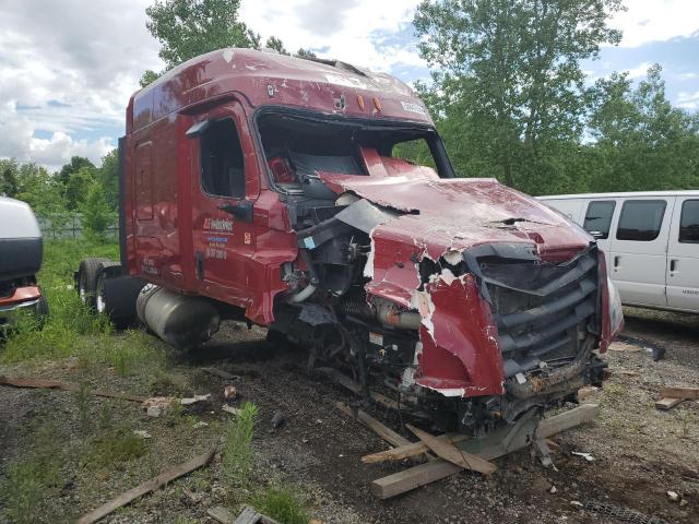  Salvage Freightliner Cascadia 1