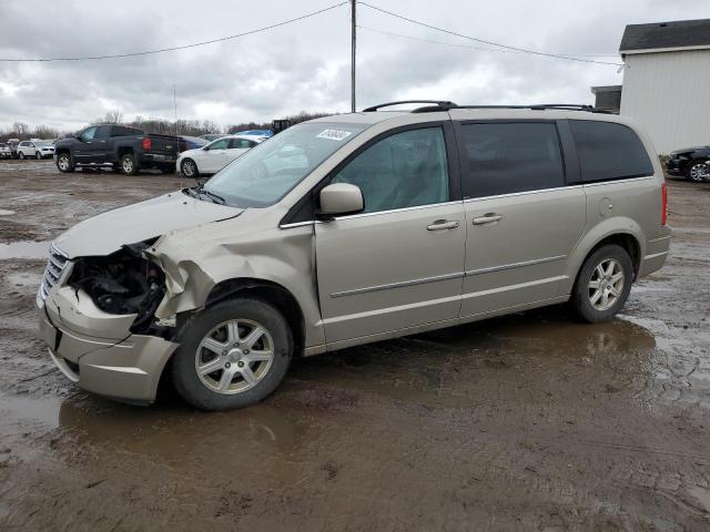  Salvage Chrysler Minivan