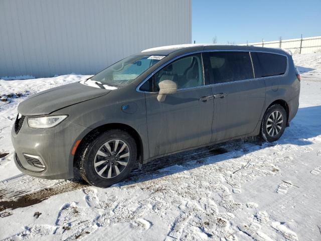  Salvage Chrysler Pacifica