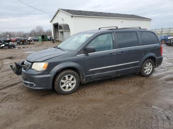  Salvage Chrysler Minivan