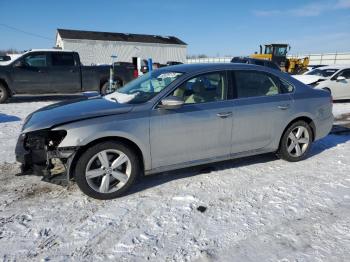  Salvage Volkswagen Passat