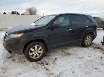  Salvage Kia Sorento