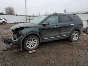  Salvage Ford Explorer