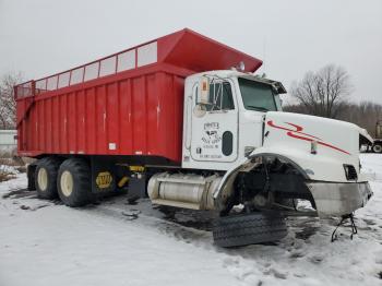  Salvage Peterbilt 330