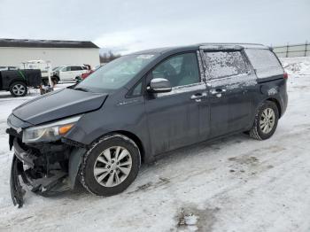  Salvage Kia Sedona