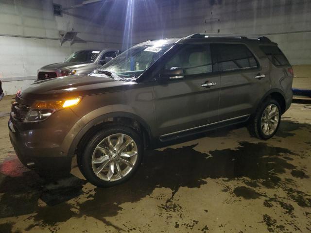  Salvage Ford Explorer