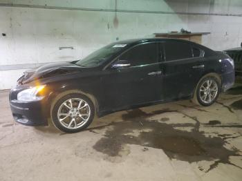  Salvage Nissan Maxima