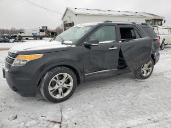  Salvage Ford Explorer