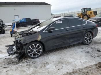  Salvage Chrysler 200