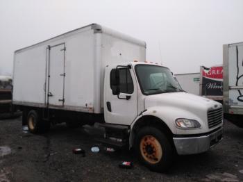  Salvage Freightliner M2 106 Med