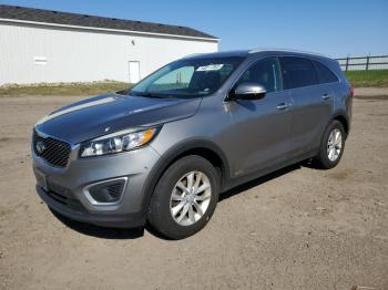  Salvage Kia Sorento