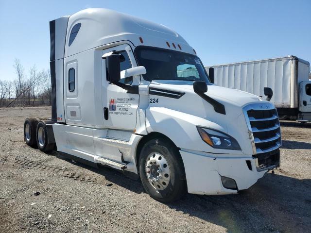  Salvage Freightliner Cascadia