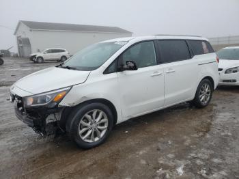  Salvage Kia Sedona