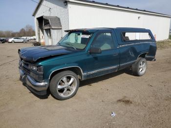  Salvage Chevrolet Gmt