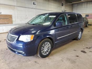  Salvage Chrysler Minivan