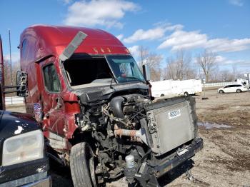  Salvage Freightliner Cascadia 1