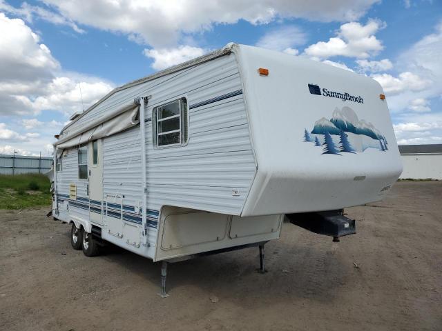  Salvage Winnebago Sunnybrook