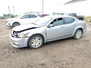  Salvage Dodge Avenger