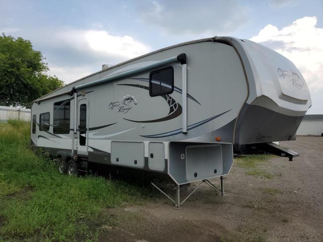 Salvage Openrange 5th Wheel