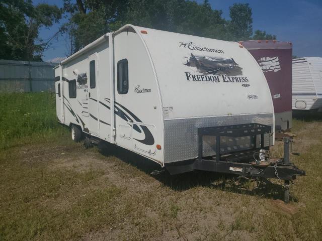  Salvage Coachmen Freedom Ex