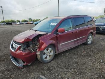  Salvage Chrysler Minivan