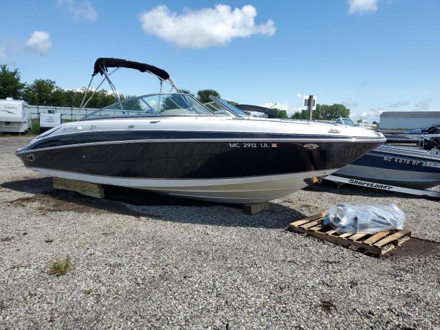  Salvage Four Winns Boat