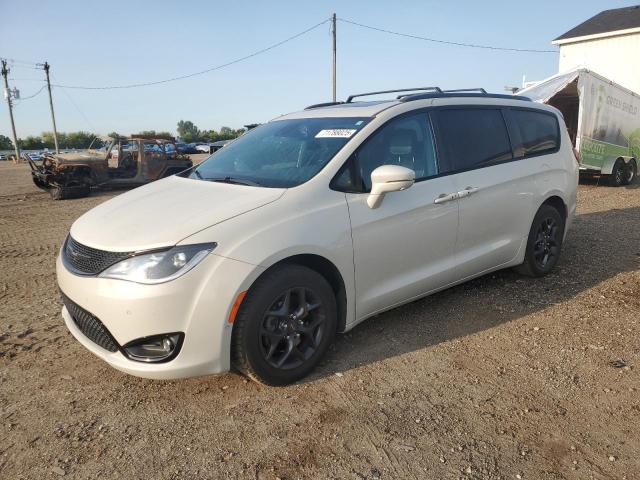  Salvage Chrysler Pacifica