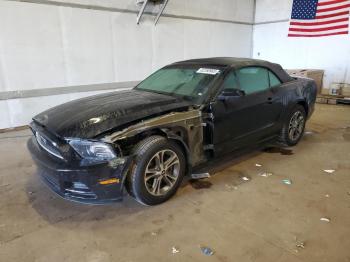  Salvage Ford Mustang