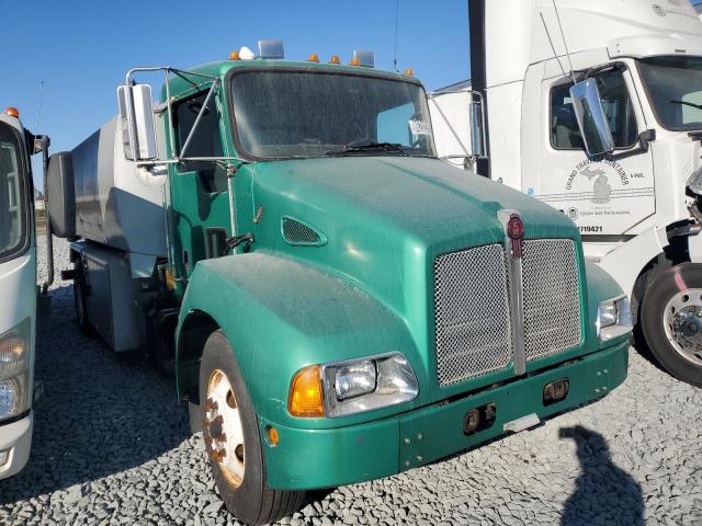  Salvage Kenworth T300