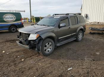  Salvage Nissan Pathfinder