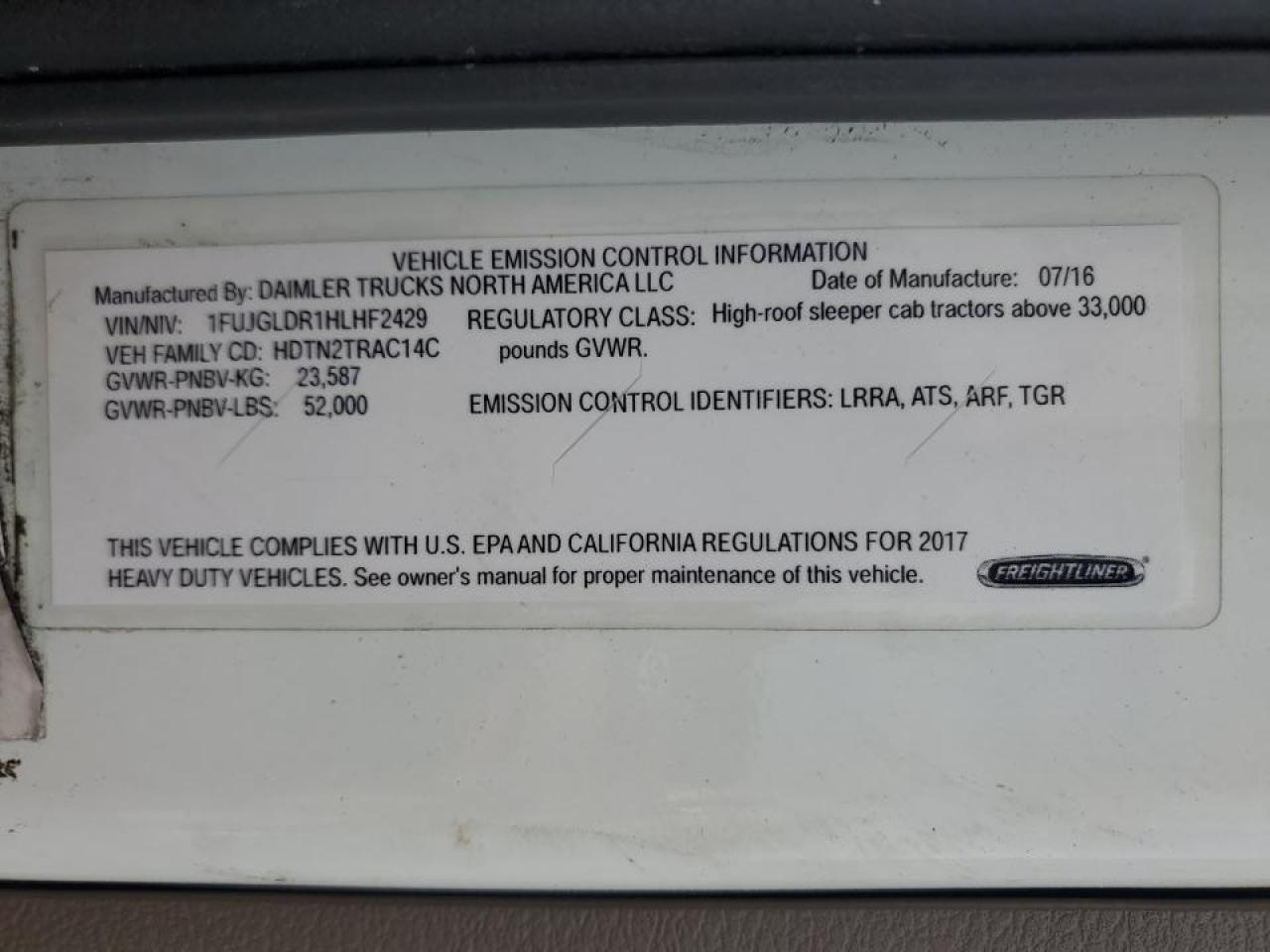 Freightliner Cascadia 1 Image 7