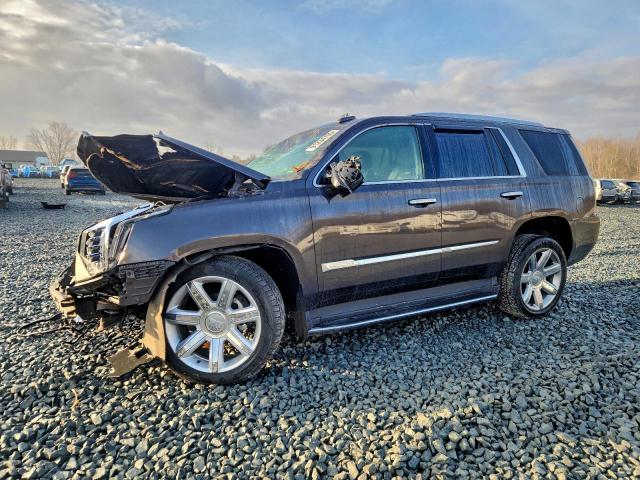  Salvage Cadillac Escalade