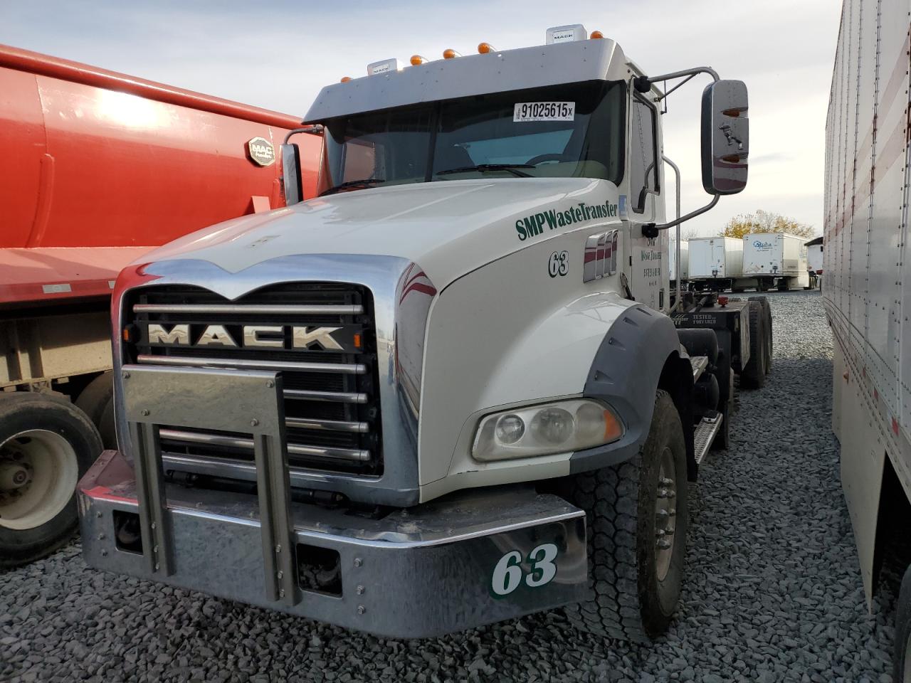 Mack Granite Image 2