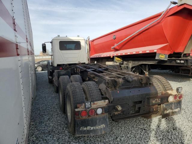 Mack Granite Image 5