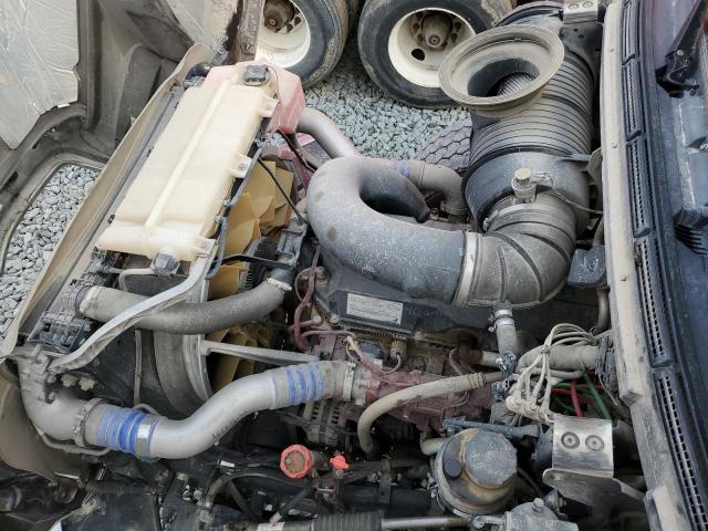 Mack Granite Image 9