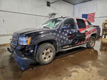  Salvage Chevrolet Avalanche