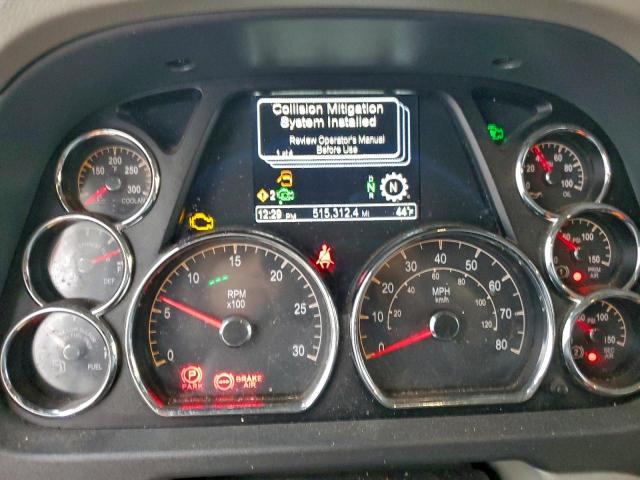 Peterbilt 579 Image 10