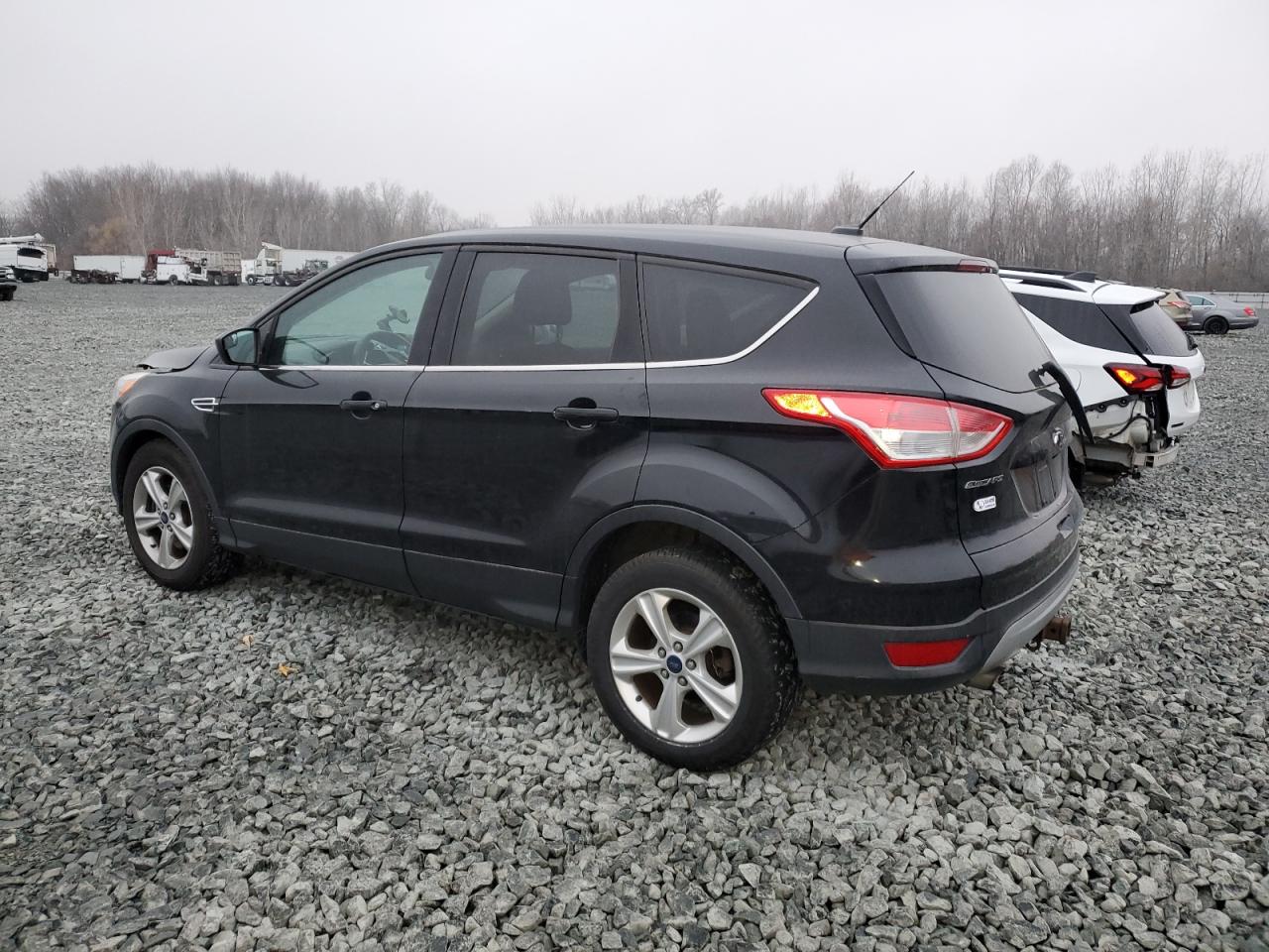 Ford Escape Se Image 2