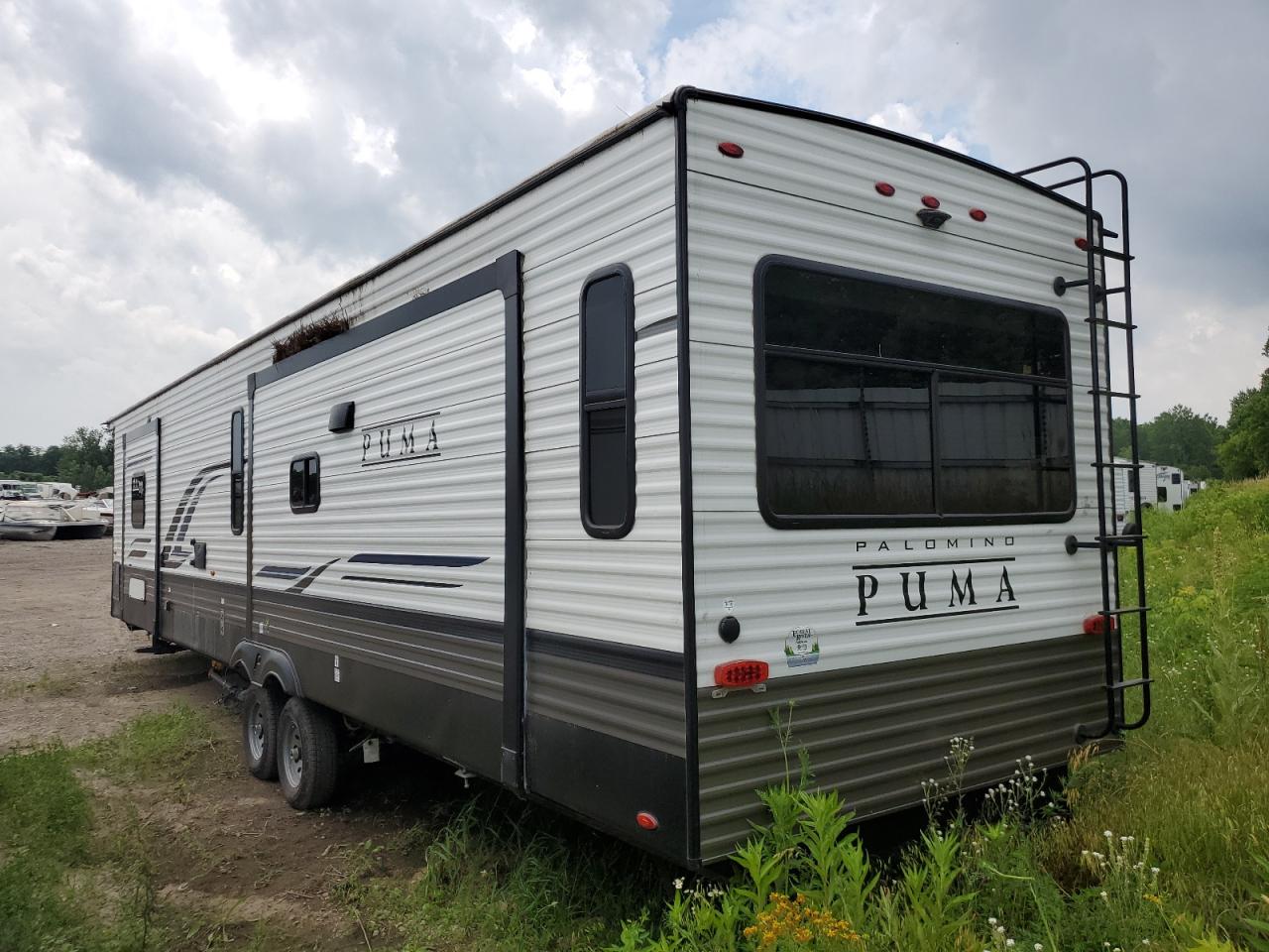 Puma Trailer Image 2