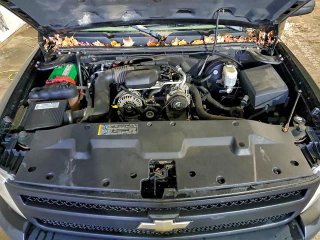 Chevrolet Silverado K1500 Image 9