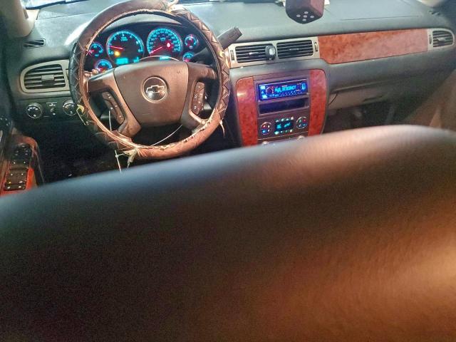 Chevrolet Silverado K1500 Ltz Image 6