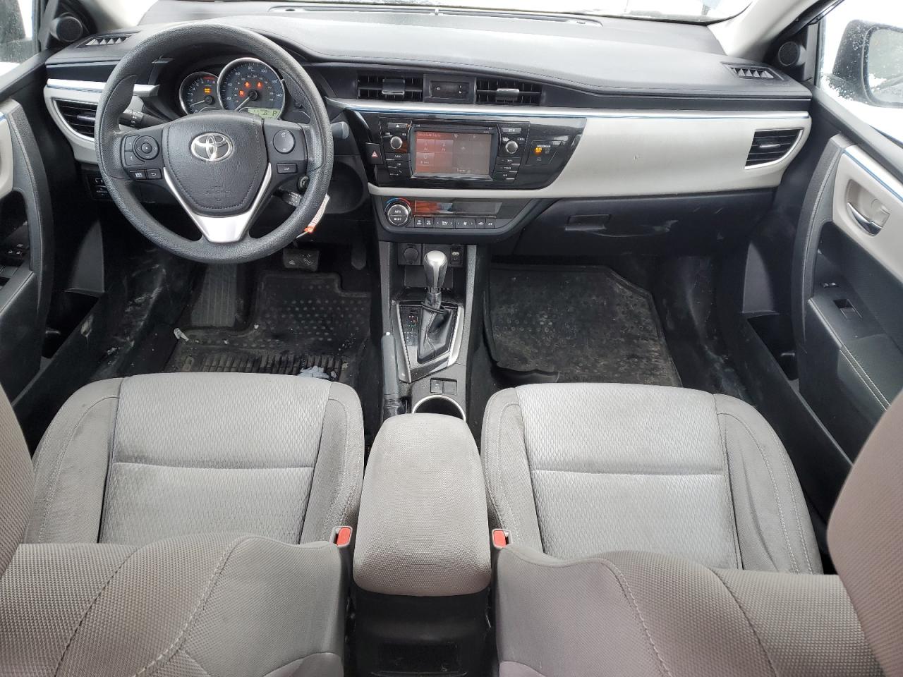 Toyota Corolla L Image 2