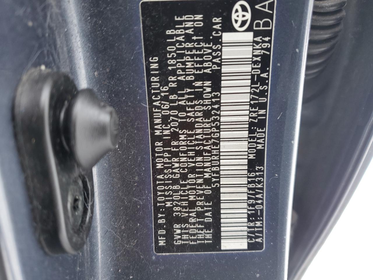 Toyota Corolla L Image 10