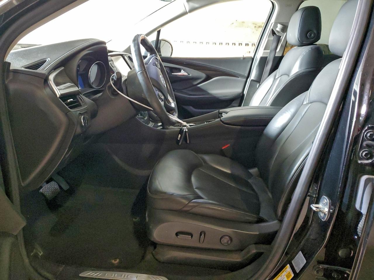 Buick Envision Essence Image 6