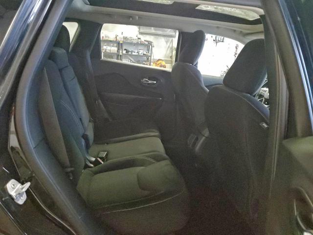 Jeep Grand Cherokee Latitude Image 3