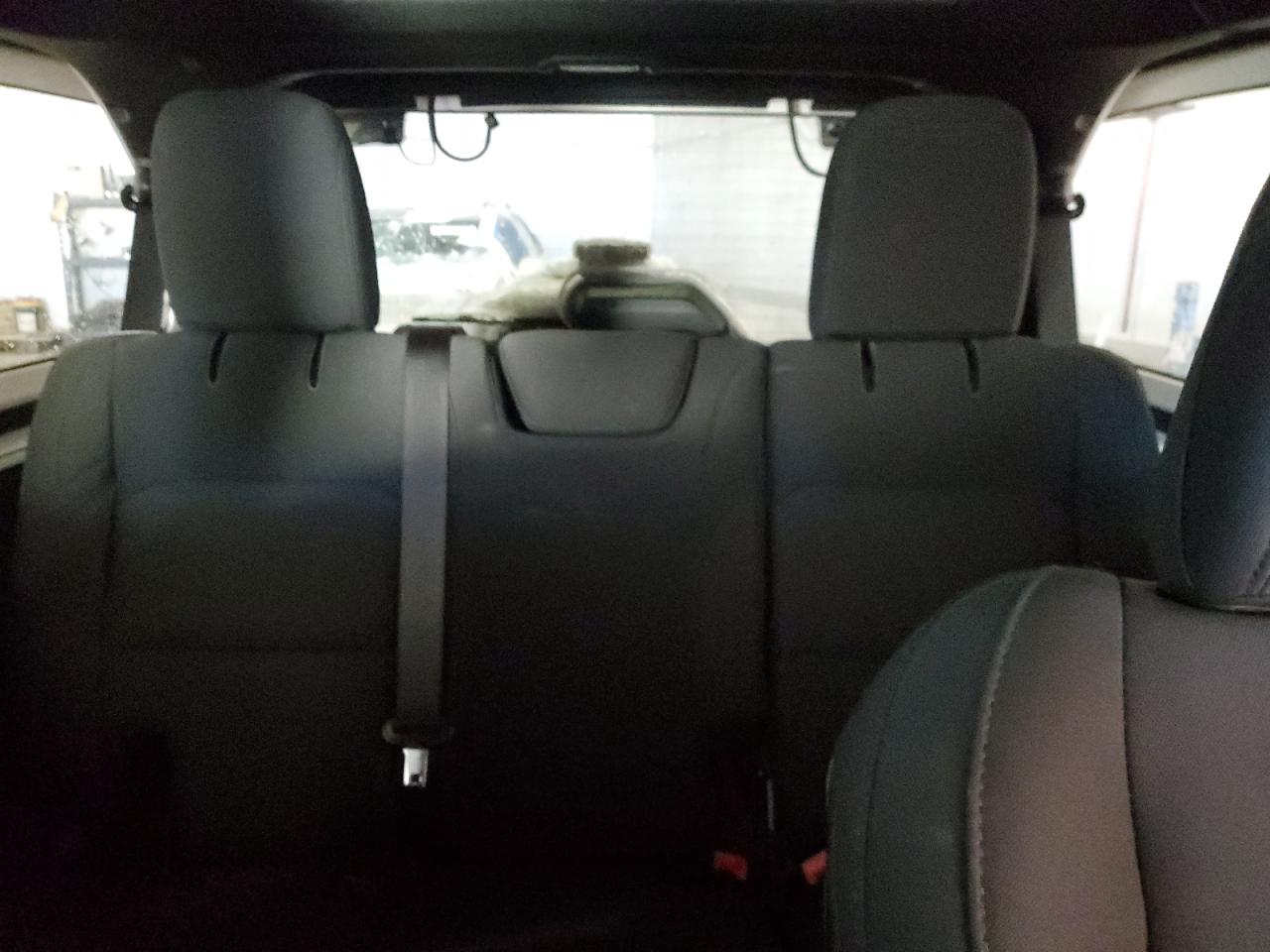 Jeep Wrangler Sport Image 12