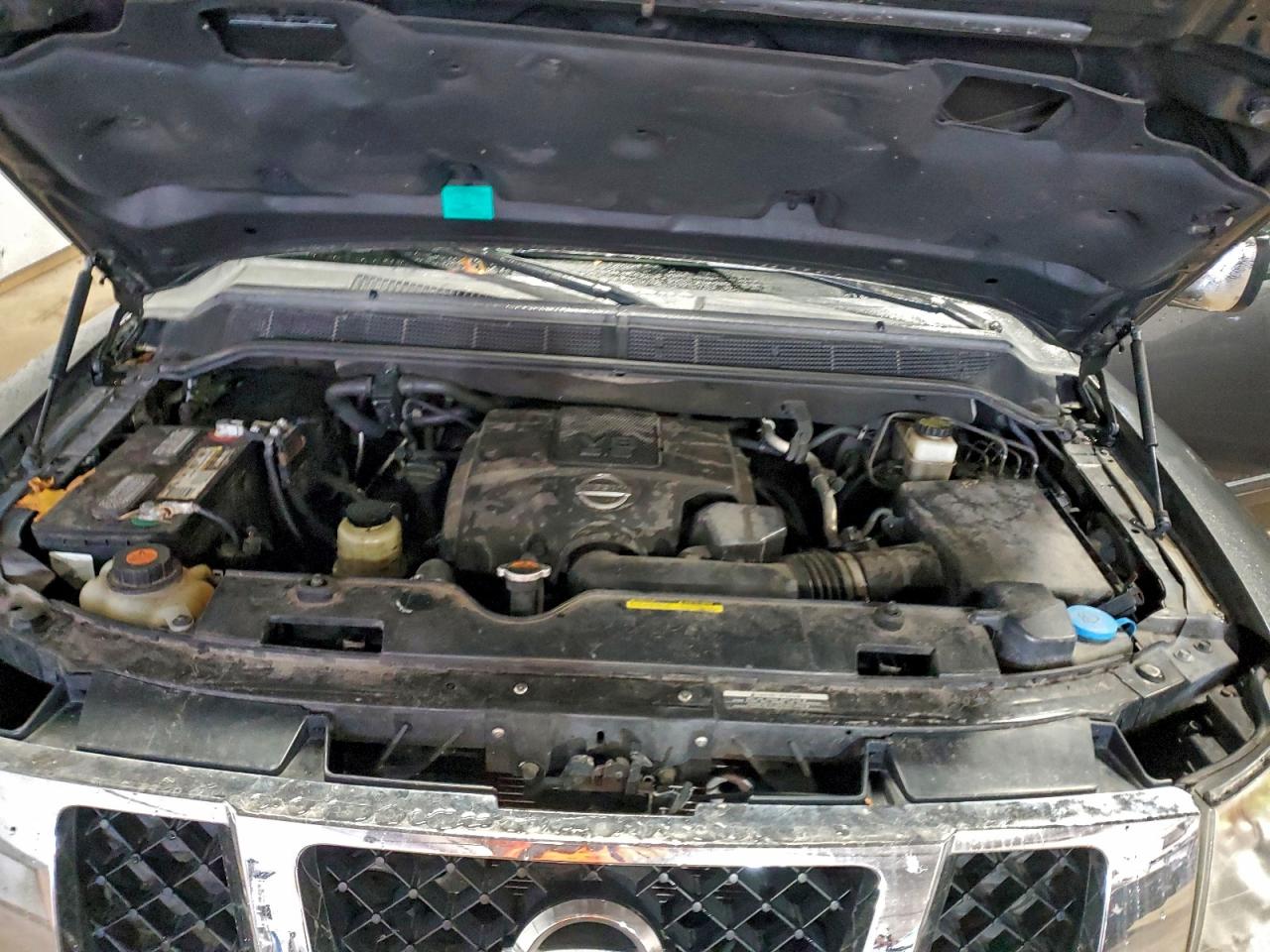 Nissan Armada Sv Image 11