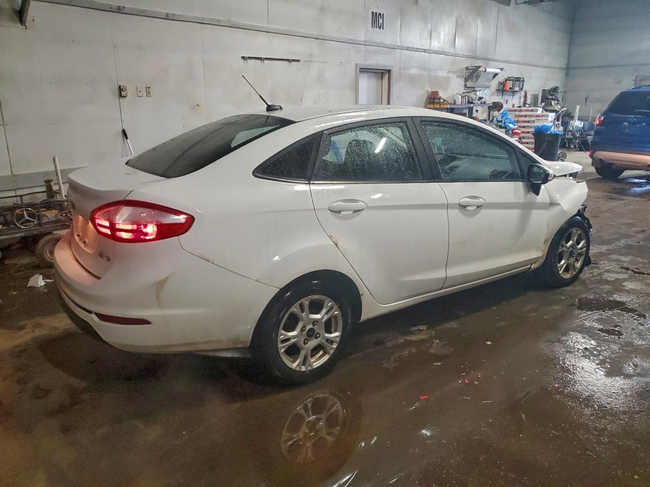 Ford Fiesta Se Image 12